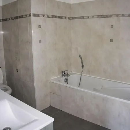 Sea-view Rooftop Terrace Apartment, Апартаменты *